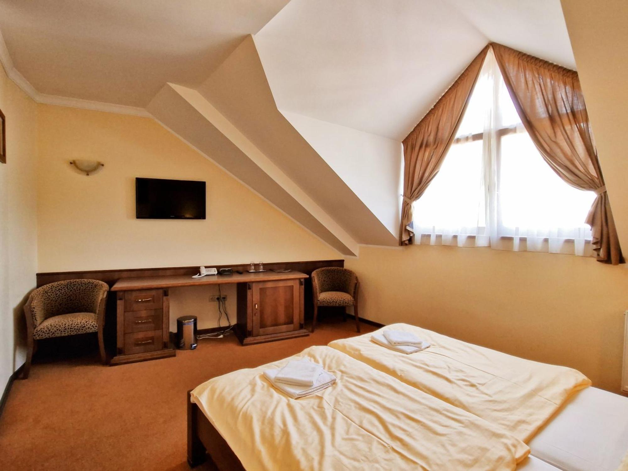 Country Saloon Bela Otel Oda fotoğraf