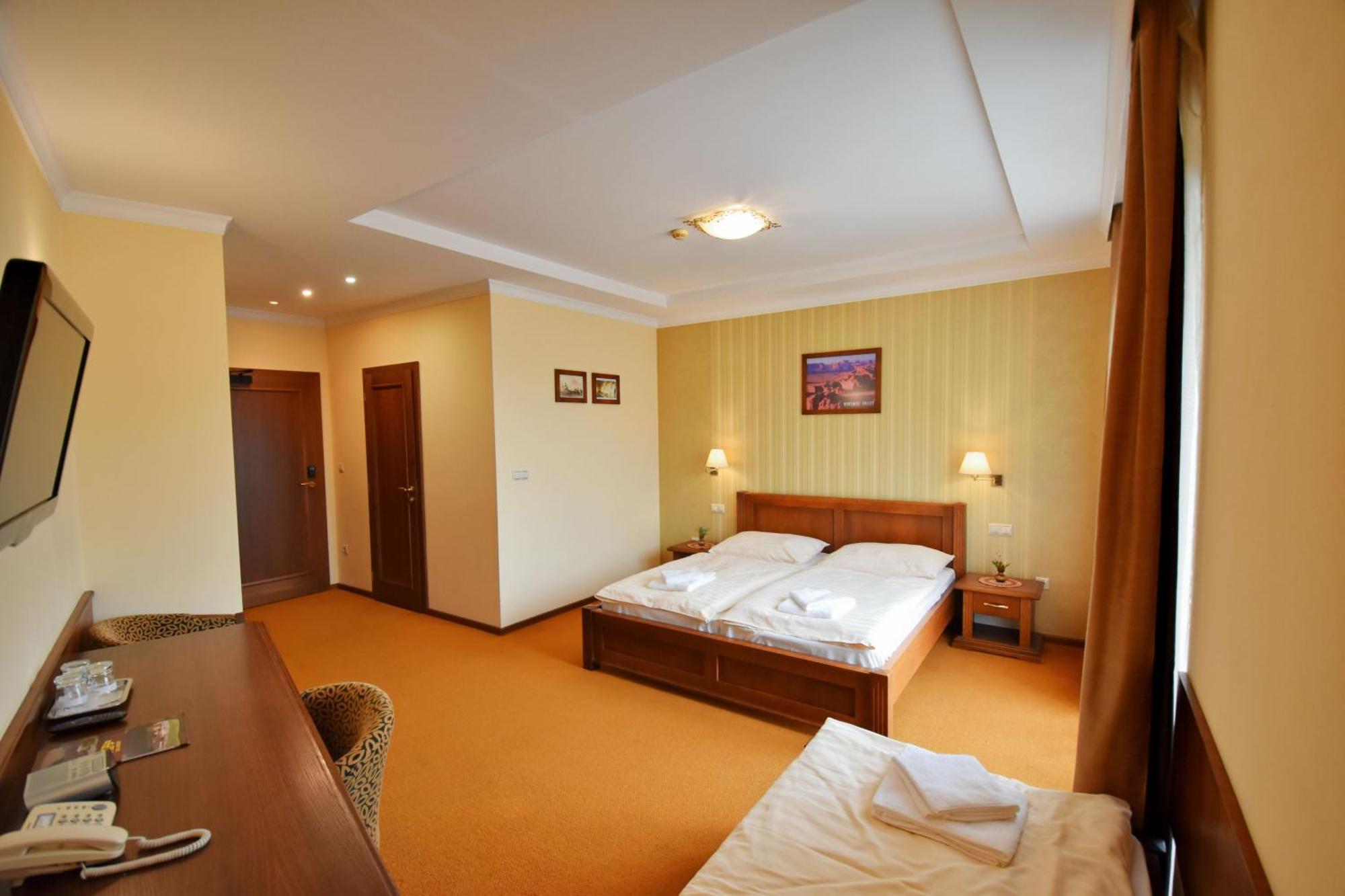 Country Saloon Bela Otel Oda fotoğraf
